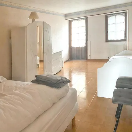 Maison Charmante A Avec Jardin Prive