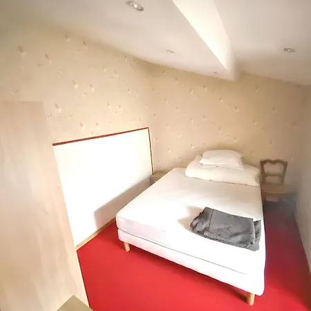 Vakantiehuis Maison Charmante A Avec Jardin Prive