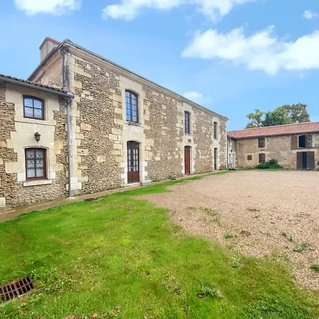 Maison Charmante A Avec Jardin Prive * Mouterre-Silly