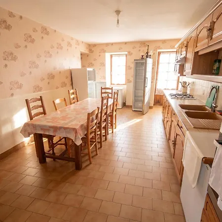 Maison Charmante A Avec Jardin Prive Vakantiehuis