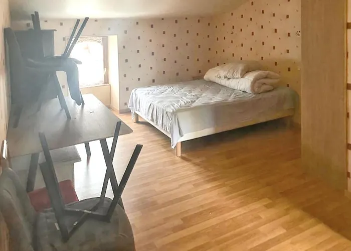 Maison Charmante A Avec Jardin Prive 度假居 *