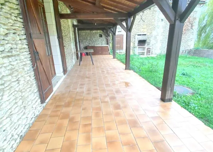 Maison Charmante A Avec Jardin Prive